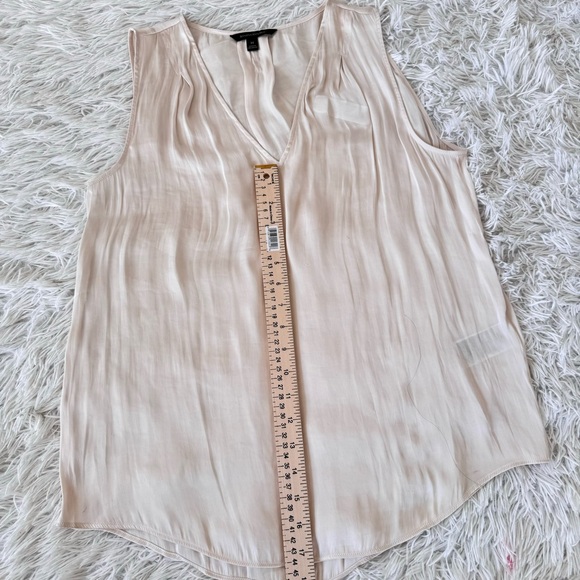 Banana republic size medium. - Picture 13 of 16